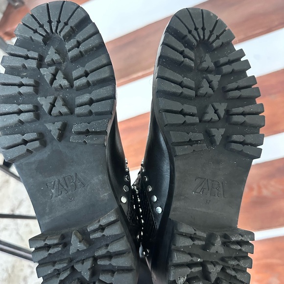 Zara Black Studded Leather Boots - Picture 4 of 5